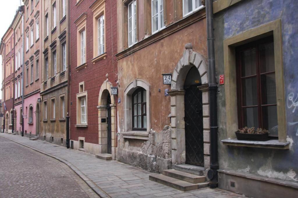 Apartamenty-Mi Crystal Warschau Exterior foto